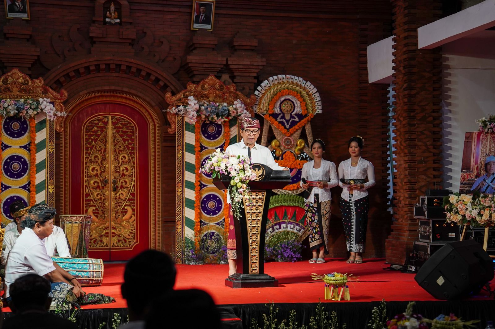 podiumnews.com-Adi Arnawa Dorong STT Siap Hadapi Perubahan Dunia